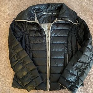 Worn once Kenneth Cole Black Women’s Short Parka